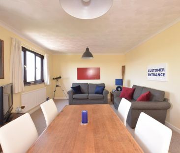 2 bedroom apartment to rent - Photo 6