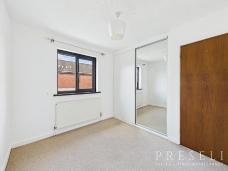 2 bedroom semi-detached house to rent - Photo 3