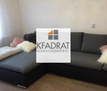 Duża, ładna kawalerka z balkonem - Zdjęcie 2