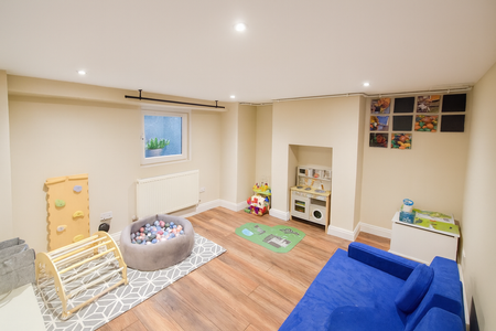 3 bedroom terraced house to rent - Photo 2