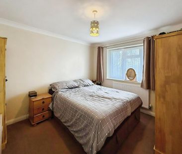 1 bedroom flat to rent - Photo 6