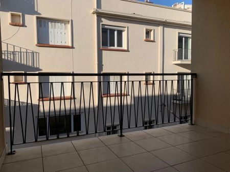 Location Appartement 2 pièces 39 m2 à Perpignan - Photo 2