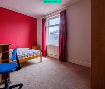 3 bedroom terraced house to rent - Photo 1