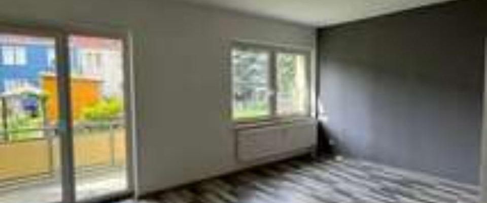 Schöne 2 Zimmer-Wohnung mit Balkon - Foto 1