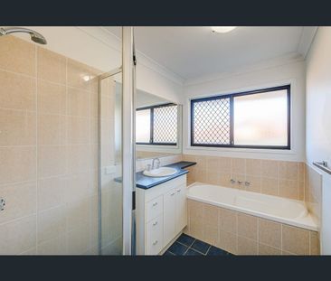 Well Presented Family Home - Photo 6