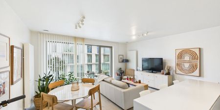 Appartement te huur in Brussel voor € 1.025 met 1 slaapkamer - Photo 2