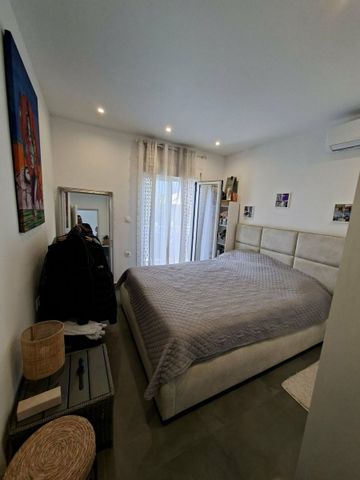 Μονοκατοικία για ενοικίαση Λαγονήσι (Καλύβια Θορικού) - Photo 2