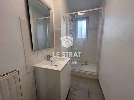 Location Appartement 3 pièces 66m² - Photo 5