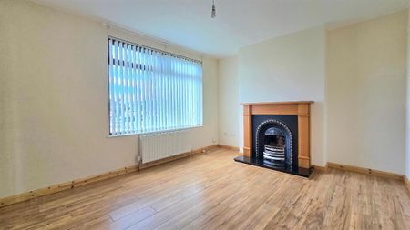 70 Toome Road, Ballymena, BT42 2BU - Photo 2