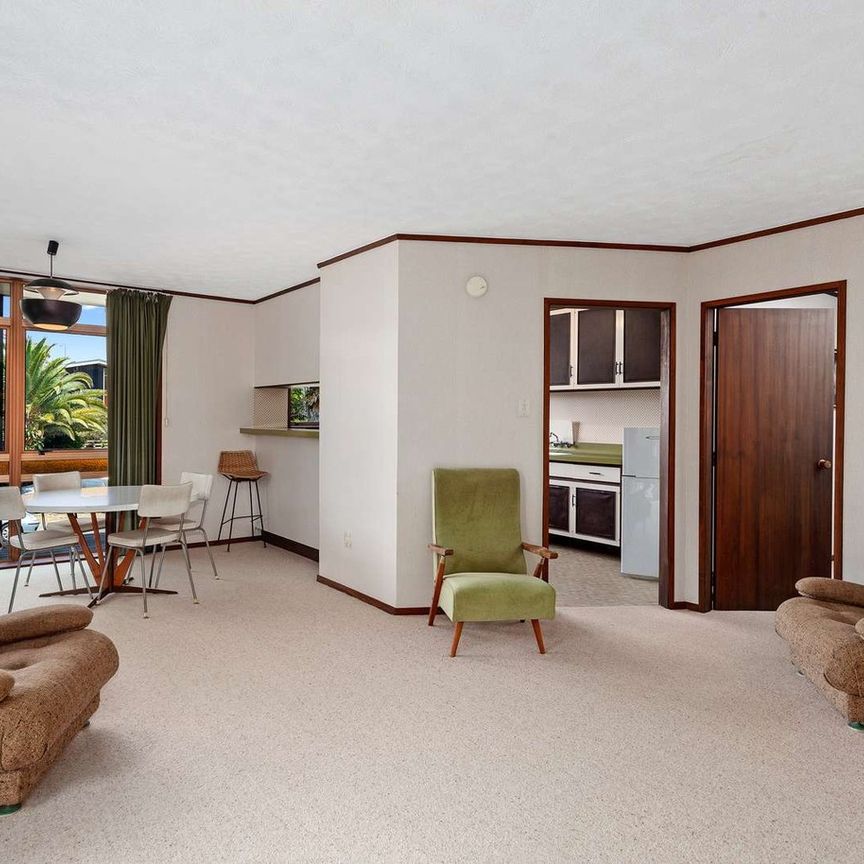 Tidy 2 bedroom unit in Ohope - Photo 1