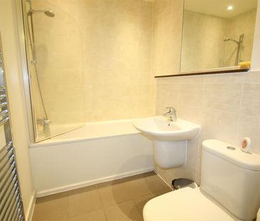 Windsor Court, Mostyn Grove, Bow - Photo 6