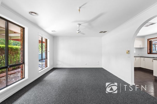 Spacious Family Home in a Prime North Bendigo Location - Photo 1