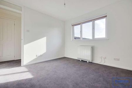 Fawley Green, Bournemouth, BH8 - Photo 4