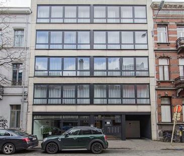 Appartement te huur in Ixelles - Photo 3