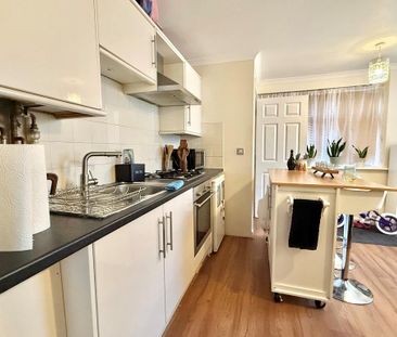 1 bedroom ground floor flat to rent - Photo 4