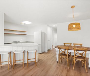 2 Bedroom Beach Front Unit - Photo 3