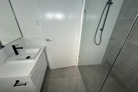 THIS BEAUTIFUL NEWLY BUILT HOME IN CLINTON IS AVAILABLE NOW! - Photo 3