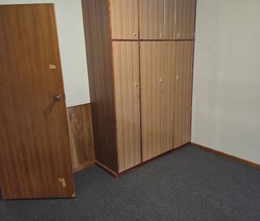 Morphett Vale - Photo 2