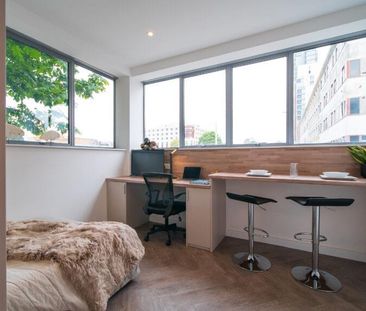 Studio to rent - Photo 1