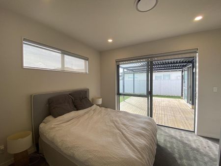 MILLDALE $975 - Photo 3