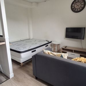 Appartement T1 SARTROUVILLE à louer - Photo 2