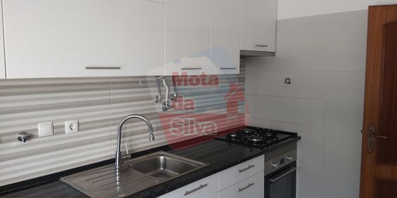 Apartamento T2 em Setúbal - Photo 3