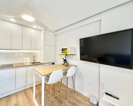 1 BEDROOM APARTMENT - TORREVIEJA - Photo 2