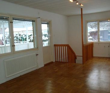 DEL AV VILLA I SOLLENTUNA - Photo 2