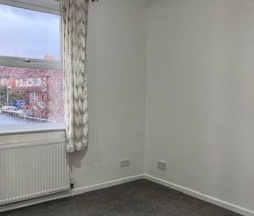 2 bedroom maisonette to rent - Photo 3