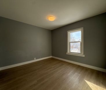 For Lease - 130 York Street Unit# 2 (UPPER), St. Catharines, Ontario - Photo 2