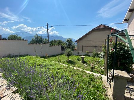 Location Maison 3 pièces 65m² - Photo 3