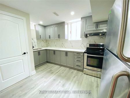 For Lease - 43 Hoxton Road, Brampton, Ontario - Photo 4