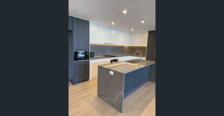 2Bed 2Bath 2Car Apartment in the Prestigious Rivello Residences $1300 pw. - Photo 5