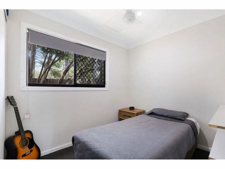 4B Entrance Road, Gaven - Photo 4
