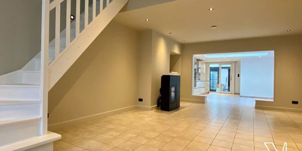 Woning te huur in Aalbeke voor € 850 met 3 slaapkamers - Photo 1