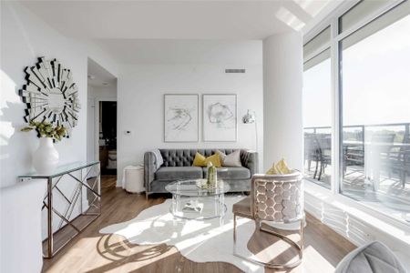 For Lease - 170 Chiltern Hill Road Unit# 802, Toronto, Ontario - Photo 2