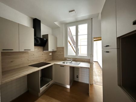 Location Appartement 4 pièces 81m² ST JEAN PIED DE PORT 64220 - Photo 5