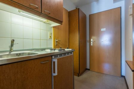 1-Zimmer-Studentenappartement in zentrumsnaher Wohnlage – 5 Gehminuten von der Uni entfernt - Foto 2