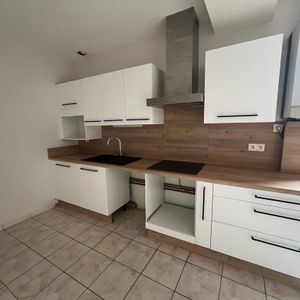 Location appartement 3 pièces, 61.54m², Lavaur - Photo 2