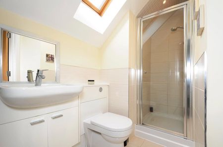 Cyrus Terrace, Pentland Way, Ickenham, UB10 8FR - Photo 5