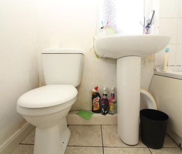 2 bedroom semi-detached house to rent - Photo 1