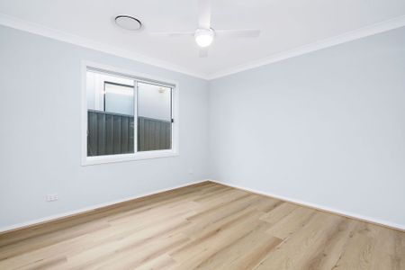24 Floyd Street, Spring Farm NSW 2570 - House For Rent | Domain - Photo 5