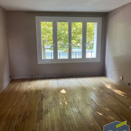 Location Appartement 2 pièces 62m² - Photo 3