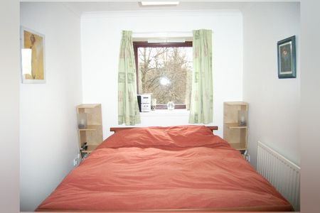 Belhaven Place Morningside, Edinburgh, EH10 5JN - Photo 4