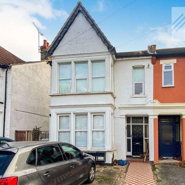 Argyll Road, Westcliff, SS0 - Photo 1