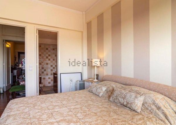 2 Bedroom Apartment with balcony, Belém, Lisboa