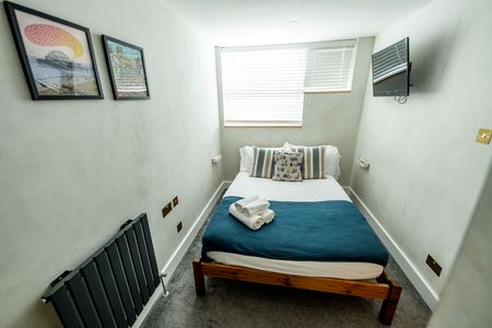 2 bedroom apartment to rent Brighton Square, Brighton, East Sussex, BN1 - Photo 4