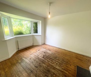 Burley Wood Crescent, Burley, Leeds - Photo 3