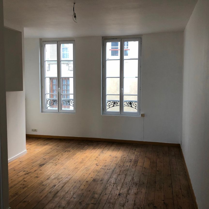 A louer maison de 4 pièces située à Falaise - Photo 1