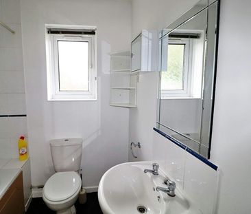 House to rent on - Photo 5